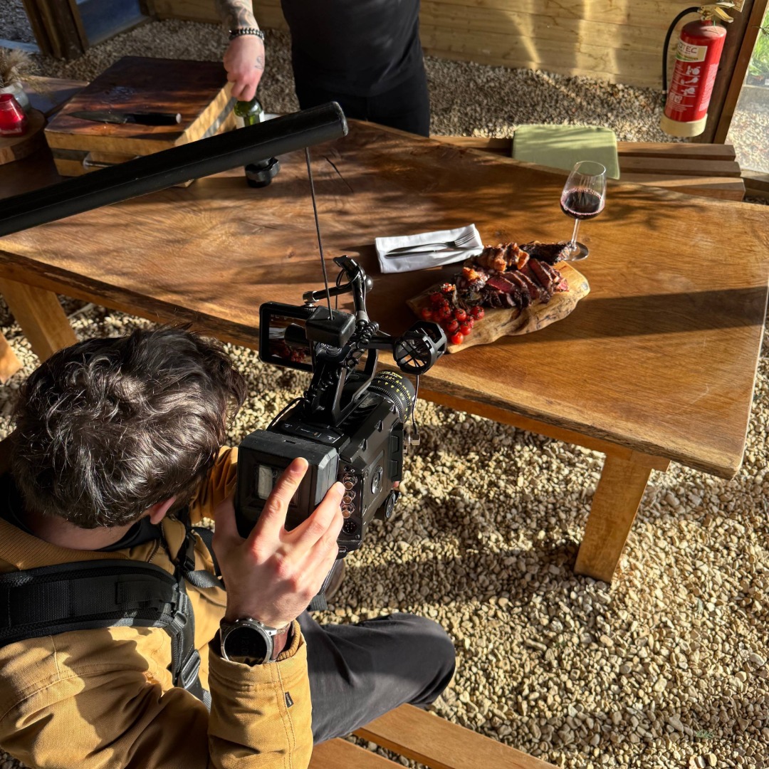 Filming at The Boot Inn, Berwick with the Wiltshire Marque